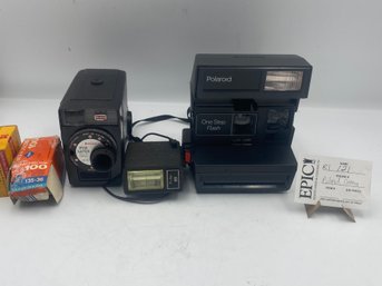 Lot 121 1960 Kodak Brownie Fun Saver Movie Camera Polaroid, 8mm Film Camera, One Step Flash