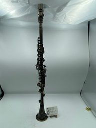 Lot 114 Vintage American-made Clarinet Labeled As 'Easy Play Superior Quality
