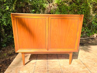 (Local Delivery Available) MCM Mid Century Modern WALNUT Drexel Declaration Credenza