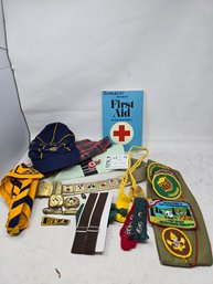 Lot 73 Boy Scouts, Cub Scouts Kits, Neckerchief, Patches, And Badges. 70's Badges And Patches