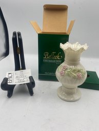 Lot 316 Luxurious Classy Belleek Fine Parian China Pink Flower Design Vase Hand Crafted In Ireland