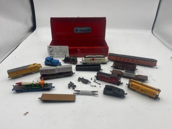 Lot 330 Various Items HO Train Cars And Parts