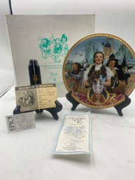 Lot 338 23K Gold Rim Wizard Of Oz 50th Anniversary Plate With Certificate Of Record Of Acquisition, Complete