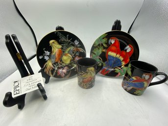 Lot 384 2 Pairs Fitz And Floyd Cup And Saucer Sets: 'Chinese Pheasants' Japan 448 & 'Jungle Parrot' Japan 378