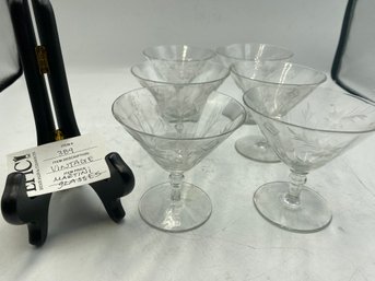 Lot 389 Set Of 6 Vintage Martini Cut Crystal: Timeless Elegance For Your Cocktails