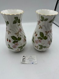 Lot 219 2pcs Wedgwood Bone China Wild Strawberry Vase - Made In England
