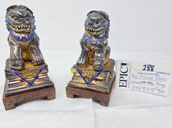 Lot 288 Vintage Unmarked Pair Chinese Silver Enamel Foo Dogs , 2.5x3x5 Tall