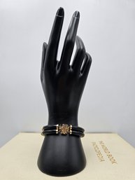 Item 1 Exquisite 14K Gold Onyx Bracelet - 32 Grams