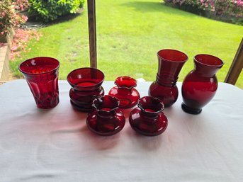 Item 82 Exquisite 7 Pcs. Set Red Glass Vases: Add A Touch Of Elegance To Your Decor
