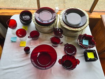 Item 84 Set Of Stunning Red Glass Dishware: Add Elegance To Your Table