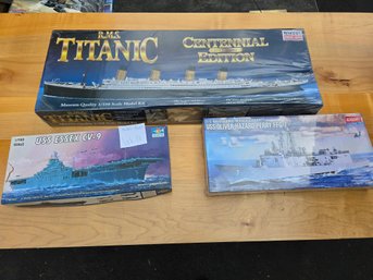 Lot 18 Set Of 3 Model Boats R.M.S Titanic Centennial Edition 1/350 Scale