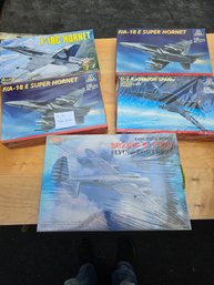 Lot 21 Set Of 5 Model Plane Kits; F/A-18 E Super Hornet and More...