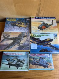 Lot 53 Set Of Assorted 6 Model Planes (3 Sealed); B-57 B Canberra Night Bomber And More...