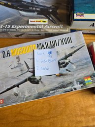 Lot 49 6 Piece Set Of Model Planes - 2 Sealed -A-4B (A4D-2) Skyhawk, F11F Tiger And More Items