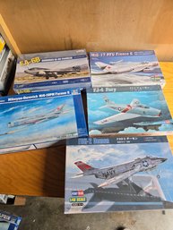 Lot Of 5 Model Planes: Kinetic EA-6B, HobbyBoss MiG-17, Trumpeter MiG-19, FJ-4 Fury, F3H-2 Demon