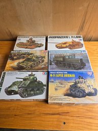 Lot Of 6 Model Tanks - Various Brands And Scales- British Infantry Tank,German Jagdpanzer Tank And More