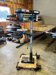 Grizzly Wood Drill Press And Shop Roller G7946