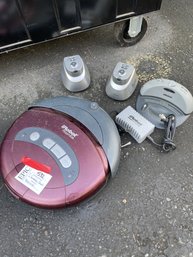 Lot 532 Irobot Roomba Vacuum
