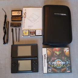 Nintendo DS Lite With Games And Carry Case
