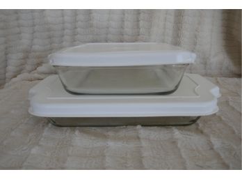 Set Of Two Anchor Hocking Glass Baking Pans With Lids