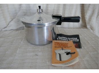 Presto Pressure Cooker - New