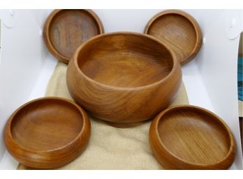 5 Piece Wooden Bowl Set