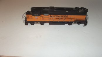 HO Gauge Milwaukee Road 365 Locomotive