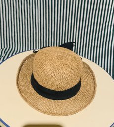 Unmarked Woman's Riding Hat