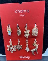 8 Piece Assorted Christmas Charms