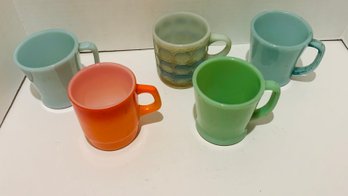 Five Fife King Coffee Cups Incl. Jadeite, Dimples, O And D Handles