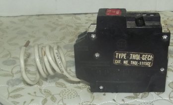 General Electric Type THQL 1115GF Ground Fault Circuit Breaker 15 Amp