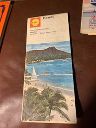 Shell Hawaii Road Map Has Colorful Beach Scene