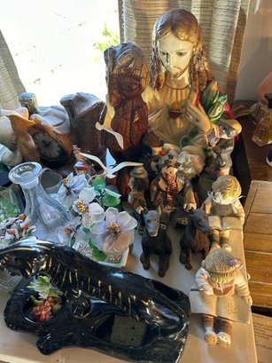 Large Table Lot Of Nicknacks Small Collectibles