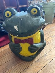 Large Frog Coin Bank