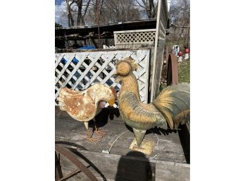 Folk Art Tin Rooster And Chicken Metal Sculptures Lawn Decor