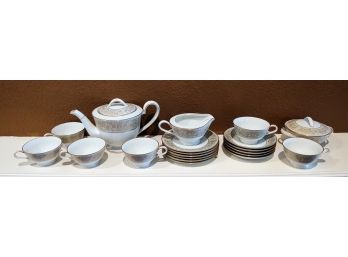 Noritake Japanese China Set