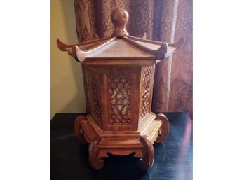 Wood Pagoda Table Lamp