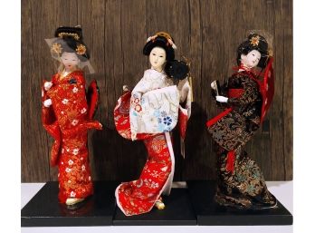 Geisha Figurines