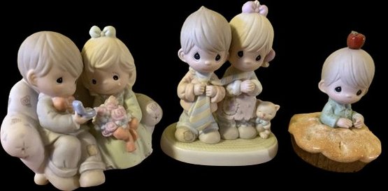 Precious Moments Bless Be The Tie That Binds Figurines