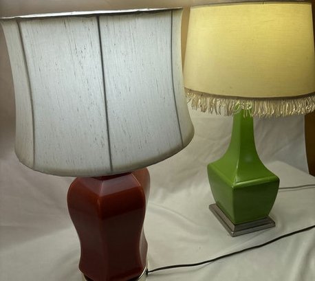 Red Glass Lamp And Green Lamp With 2 Shades
