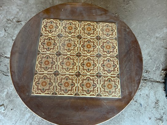 Mid Century Tile Top Wooden Coffee Table 17 Tall X 40 Diameter