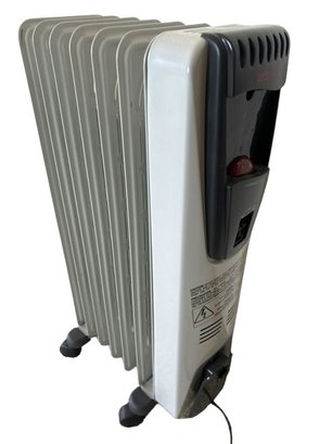 Delongi Space Heater, Texted And Working 25' Tall