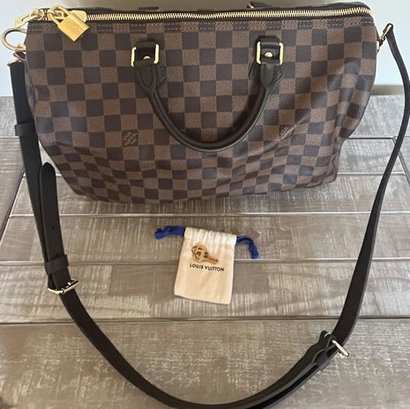 Louis Vuitton Damier Ebene Speedy 30 Bandouliere NM With Shoulder Strap, Lock & Key. In Very Good Condition.