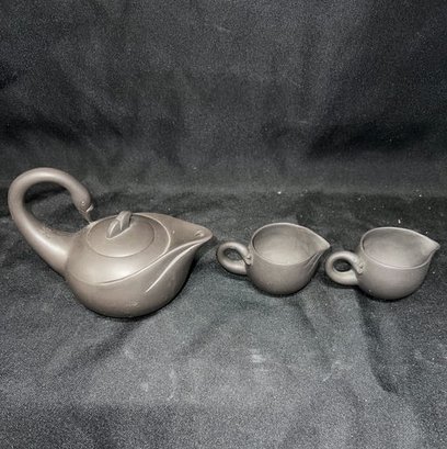 YIXING PURPLE CLAY Swan Teapot With 2 Pouring Cups- Hand Made Swan Teapot With Lid