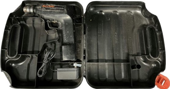 Black&Decker 3/8 Cordless Drill/Screwdriver W Black Case