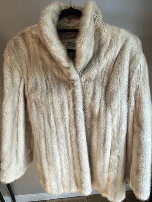 Womens Fur Jacket By Duplers Furs. No Size, Presumed L-XL