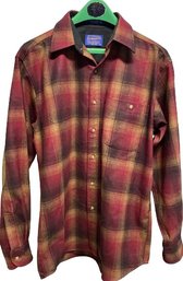 Mens Pendleton Trail Shirt (Size Medium) Like New