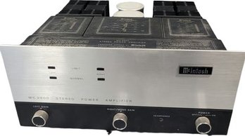 McIntosh MC 2200 Stero Power Amplifier.