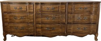 Thomasville Solid Wood Dresser 75x31x20