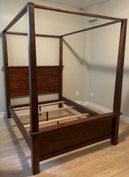 Queen Size Wooden Bed Frame - 66x91x86